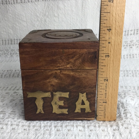 Wood and Brass Tea Storage Box - Picture 12 of 13